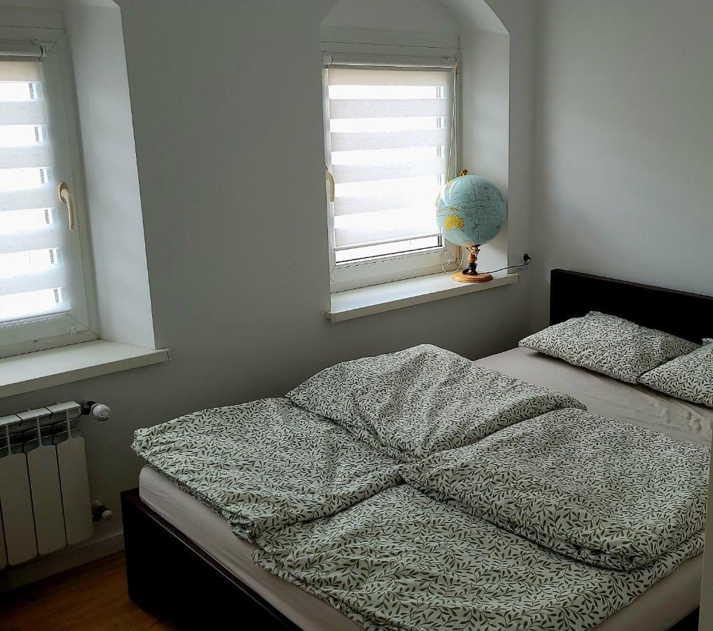 Przytulny Apartament W Centrum Miasta Kętrzyn Extérieur photo